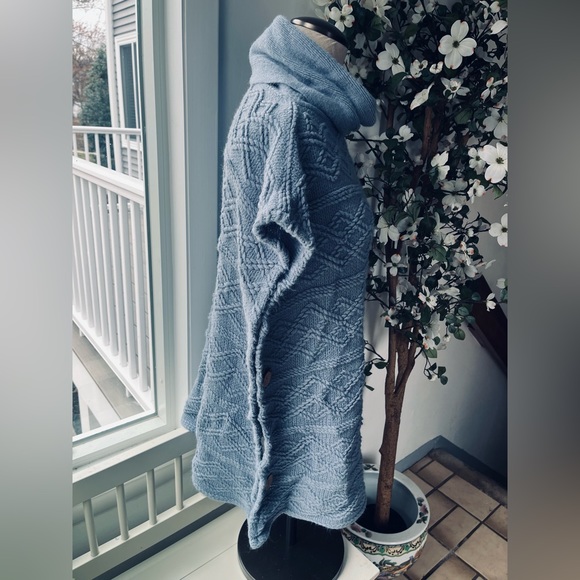 Vintage Powder Blue Poncho Style Sweater, One Size - Picture 4 of 13